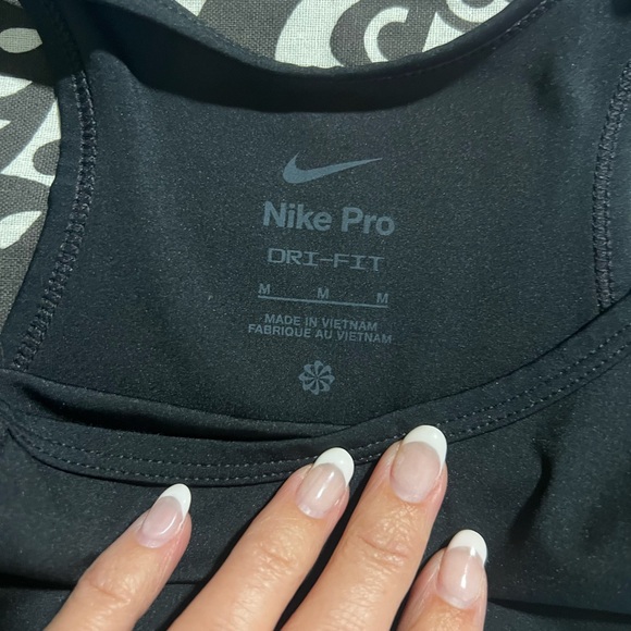 Nike Pro Dri-FIT High-Neck Sports Bra – Black – Size M - Picture 6 of 6